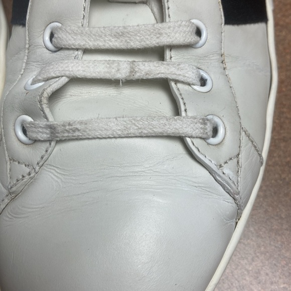Gucci Ace Leather Sneakers - Picture 14 of 16
